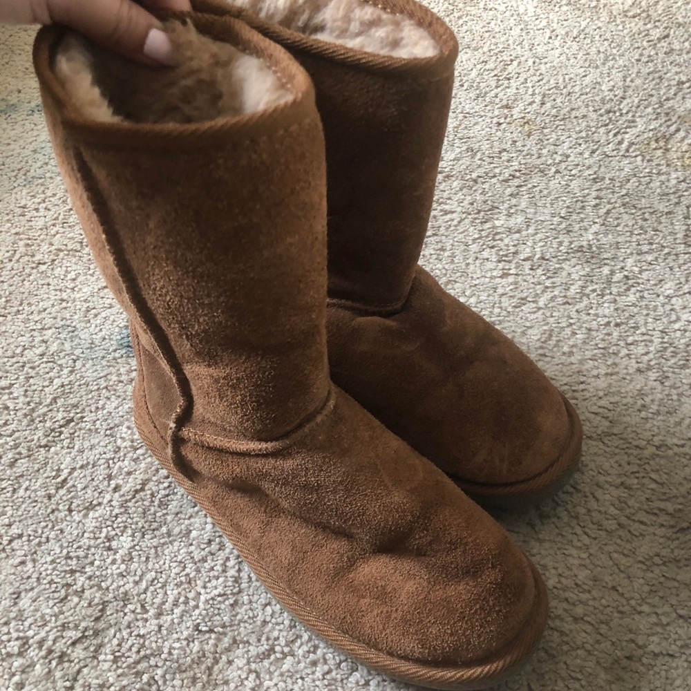 Women’s uggs